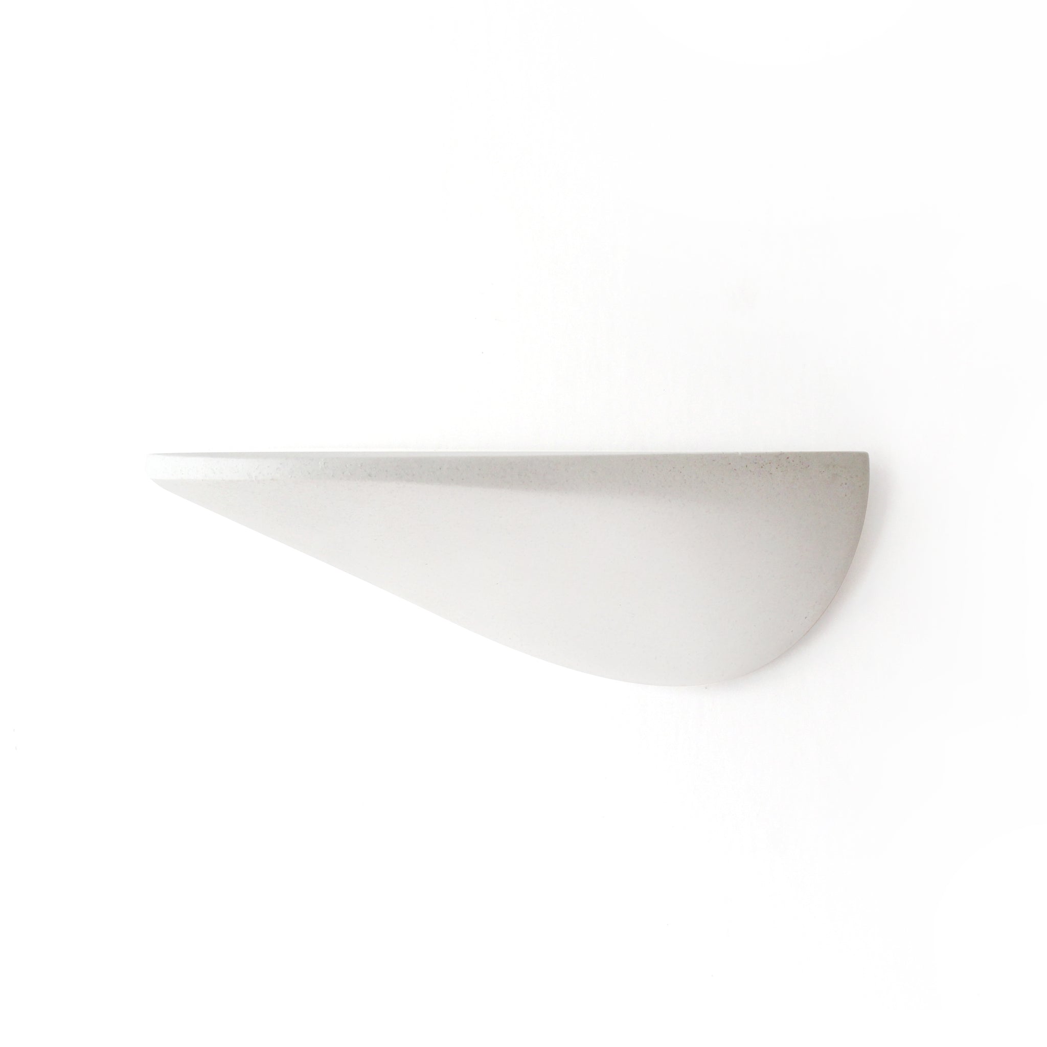 Wandregal aus Beton klein